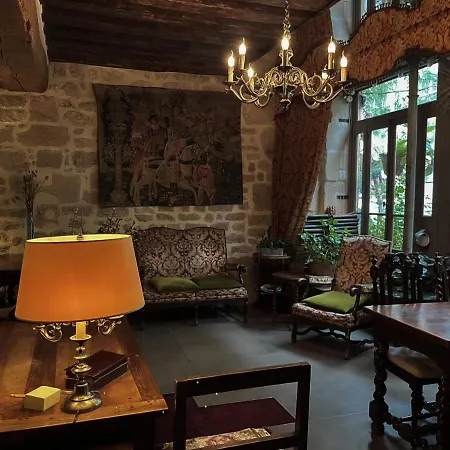 Boutique Hotel De La Place Des Vosges-2